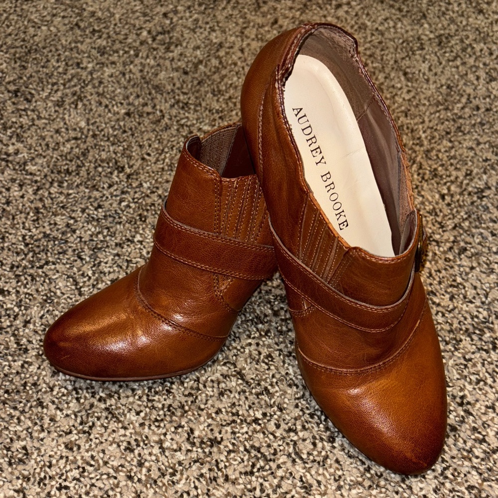 Audrey Brooke Chestnut Ankle Booties